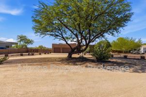 featured image of 1933 W Tanya Trl