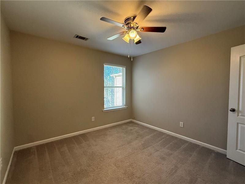 314 Pin Oak Ave - Photo 5 of 21