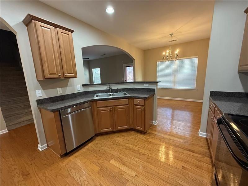 314 Pin Oak Ave - Photo 7 of 21