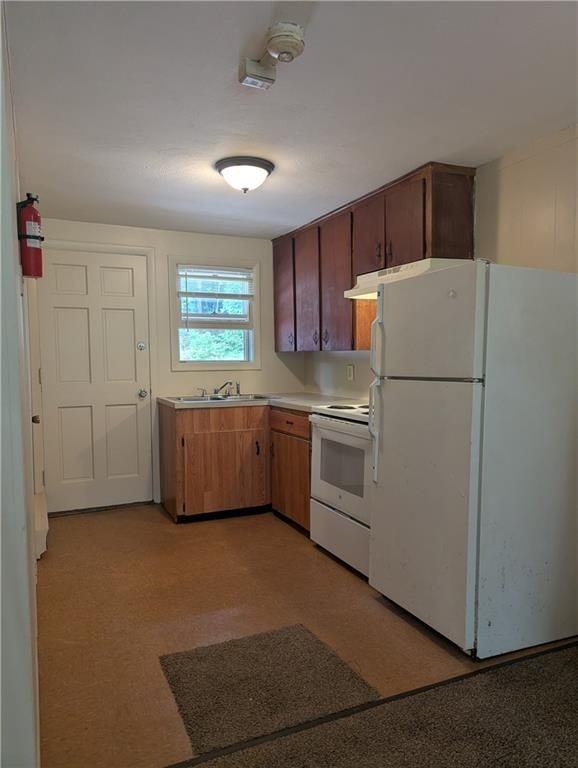 35 Gadoury Ave ##13 - Photo 4 of 9