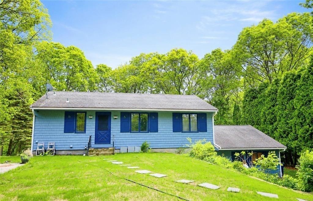 13 Valley Dr - Photo 2 of 25