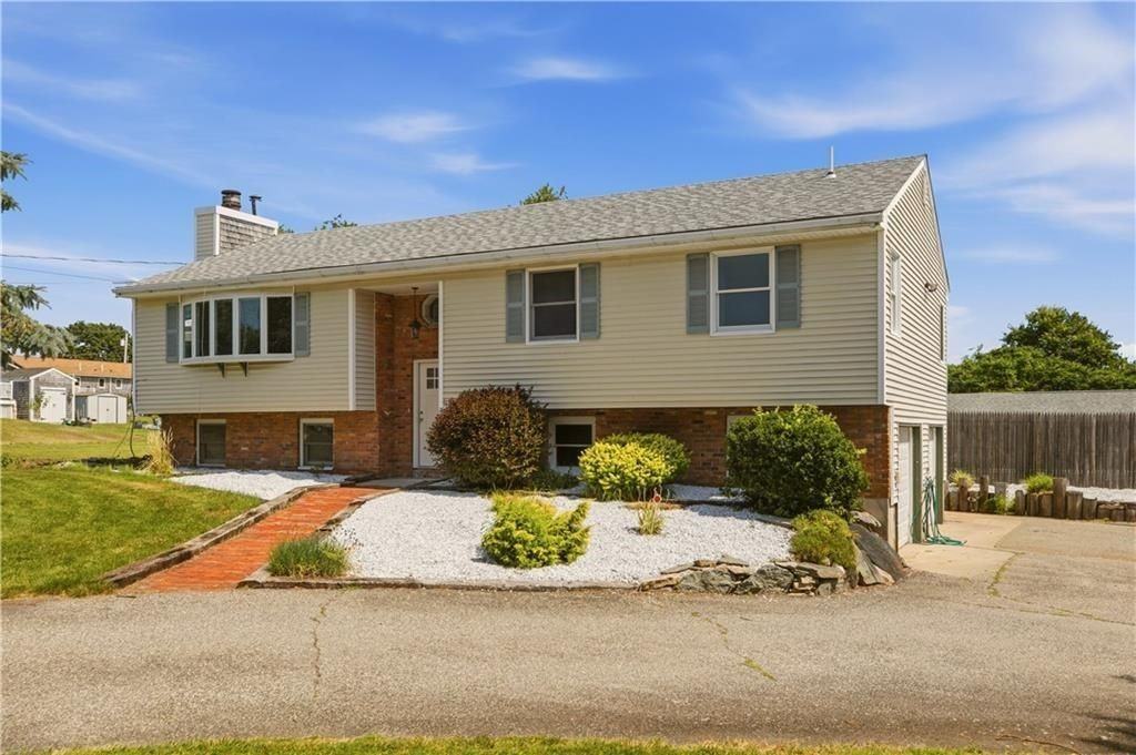49 Dexter St