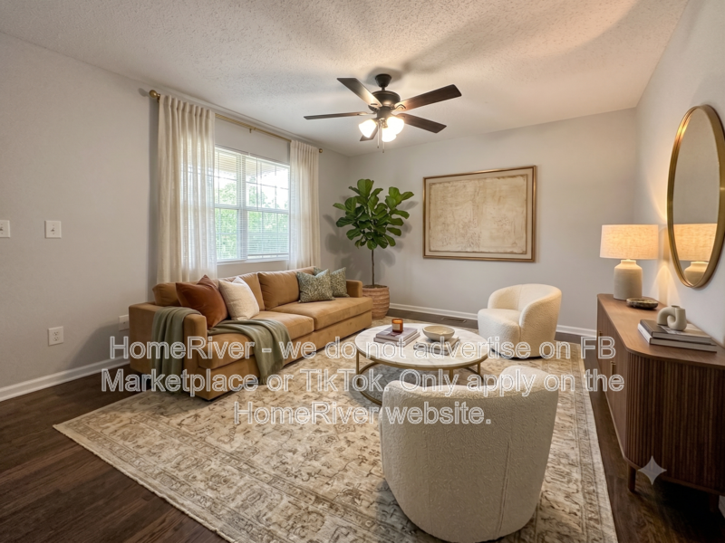 555 Browning Cir - Photo 2 of 25
