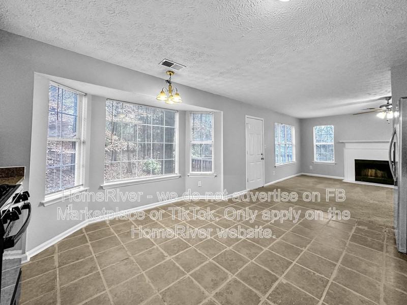 7011 Grinder Dr - Photo 6 of 22