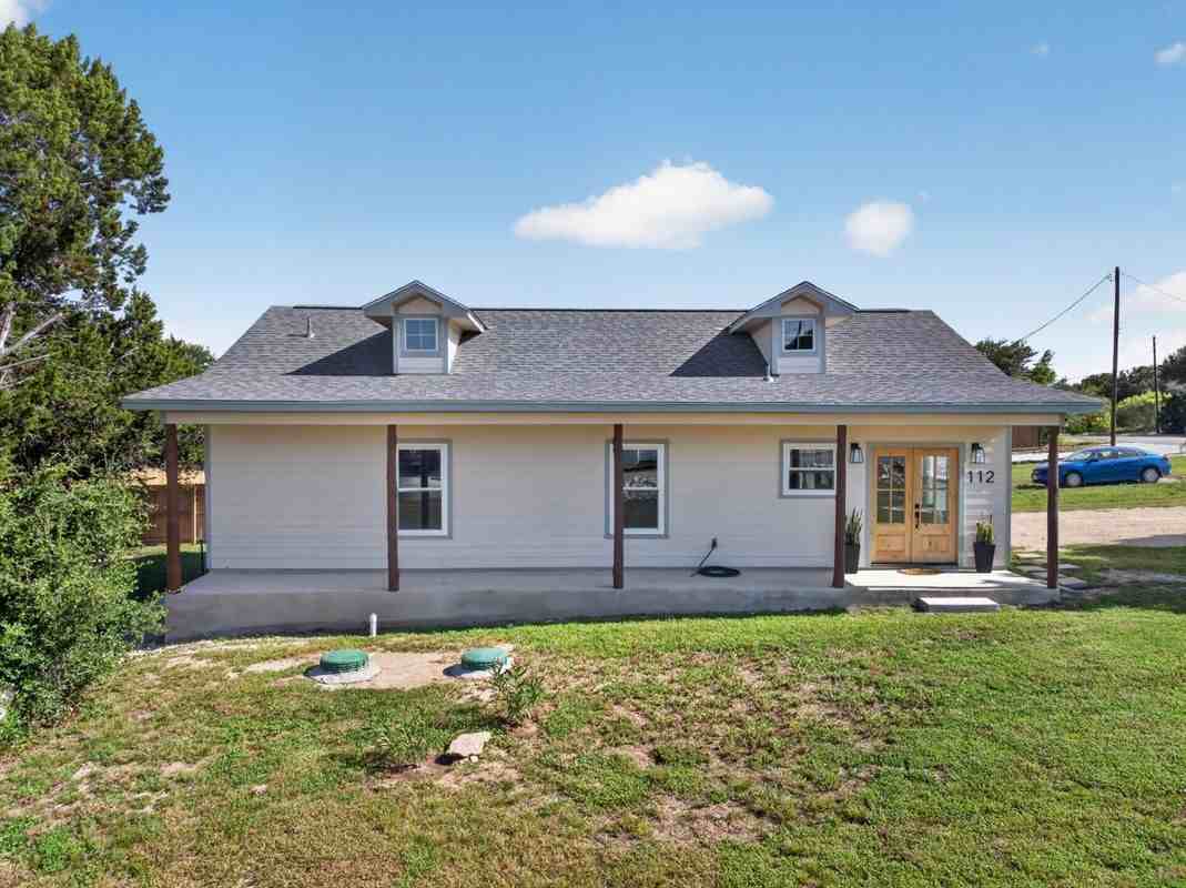 112 Remington Rd - Photo 2 of 35