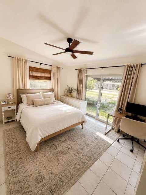 1705 Sw 10th St - Photo 5 of 10