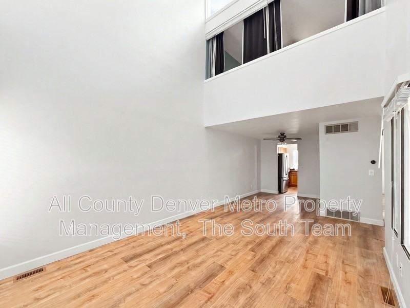 1050 S Monaco Street Pkwy #78 - Photo 4 of 28
