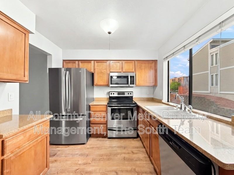 1050 S Monaco Street Pkwy #78 - Photo 6 of 28