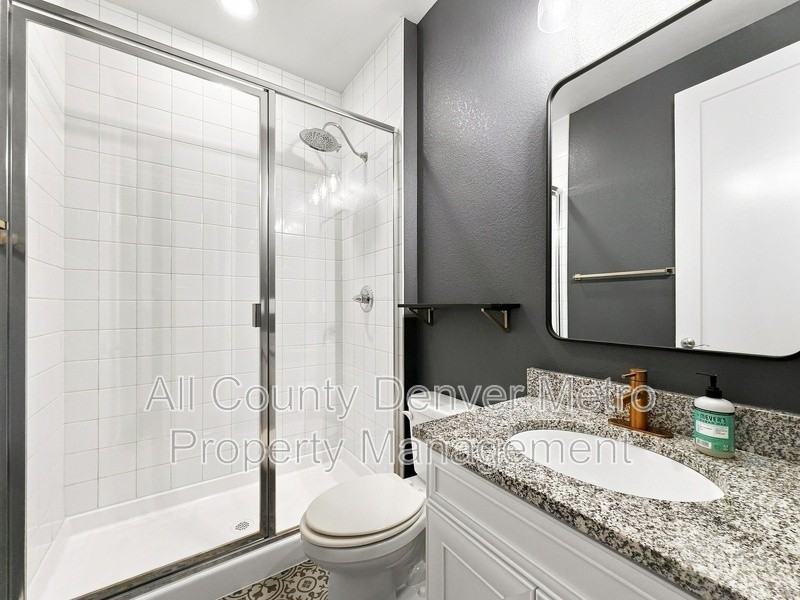 9395 Antero St - Photo 4 of 43