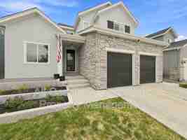 featured image of 9395 Antero St