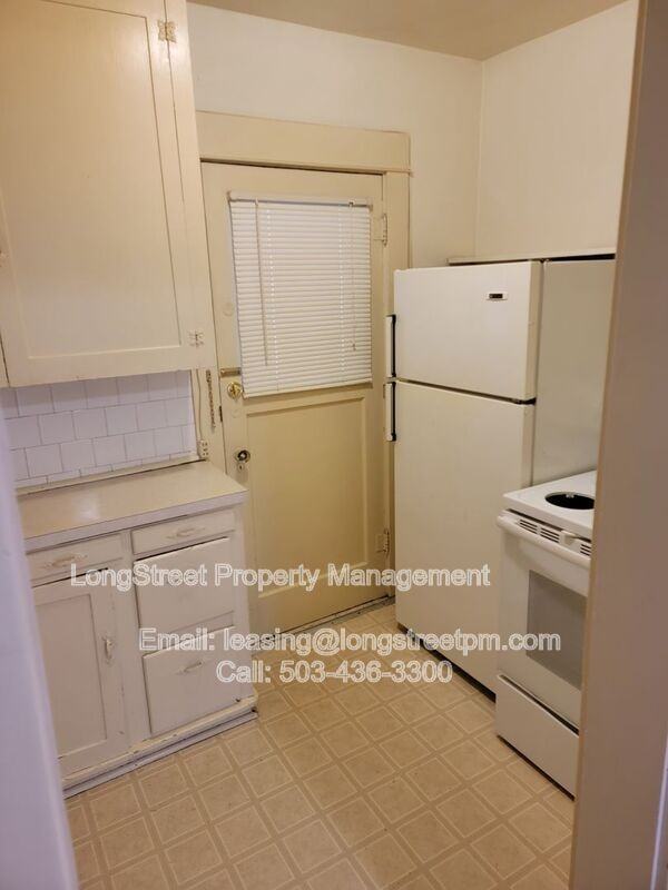 1745 Nw Jackson Ave #4 - Photo 3 of 18