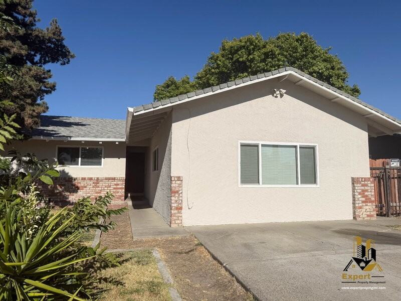 7733 Mary Lou Way