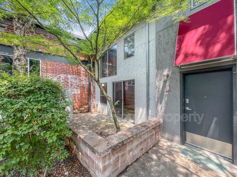 195 Arizona Ave Ne #117 - Photo 3 of 28