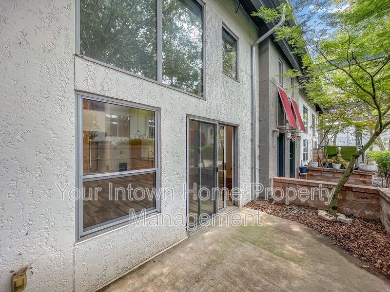 195 Arizona Ave Ne #117 - Photo 5 of 28