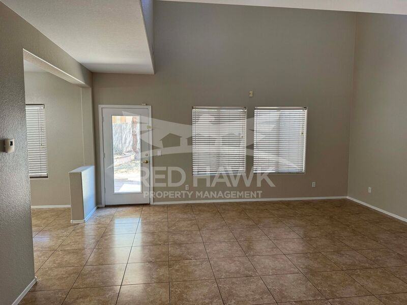 15512 W Marconi Ave - Photo 3 of 21