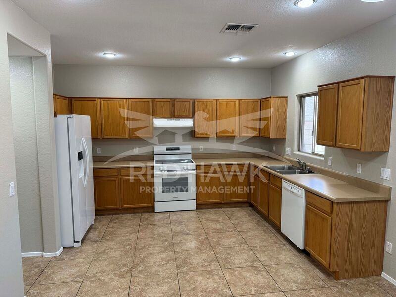 15512 W Marconi Ave - Photo 4 of 21