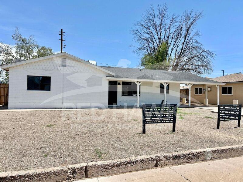119 S Catalina St - Photo 2 of 18