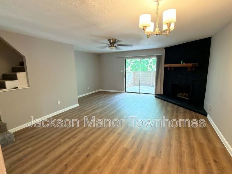 3000 Webb Ave #702 - Photo 5 of 6