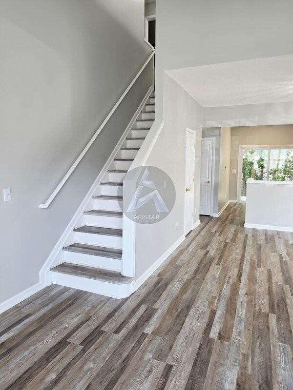 1691 Woodsford Rd Nw - Photo 6 of 26