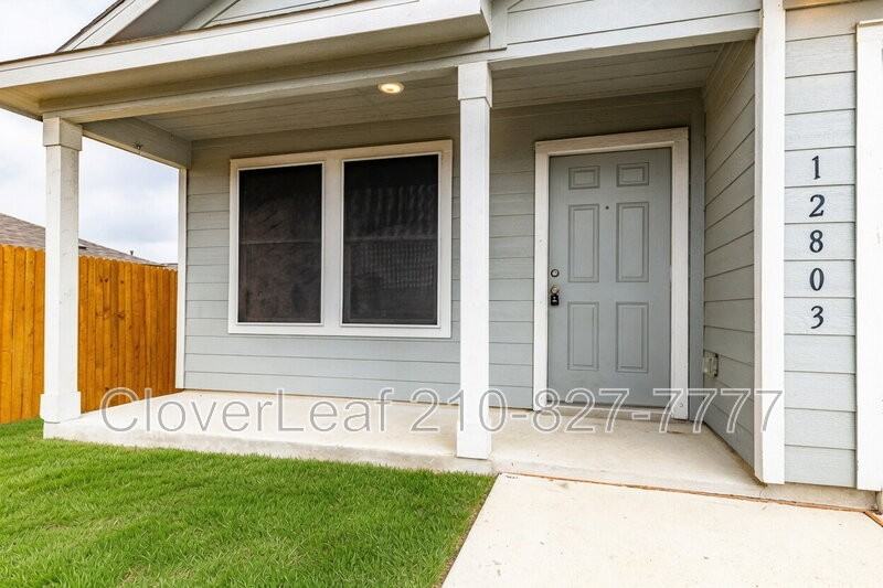 12803 Sage Pond - Photo 4 of 28