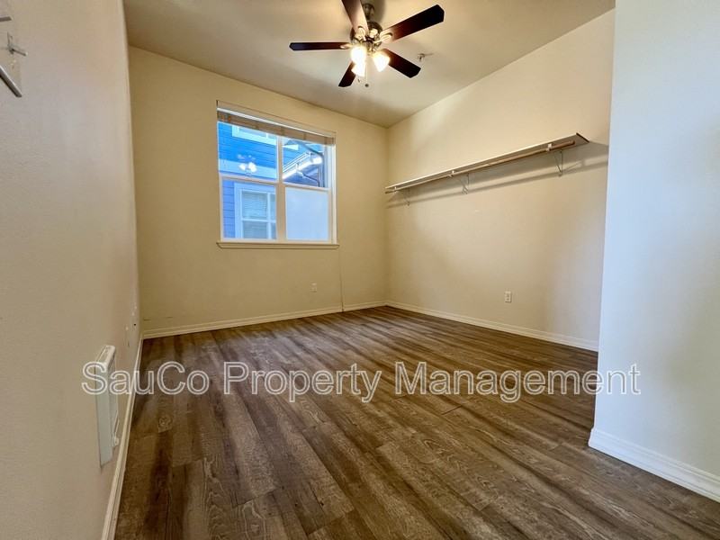 33763 E Columbia Ave - Photo 5 of 7