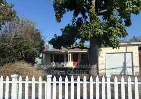 featured image of 821 Madison St