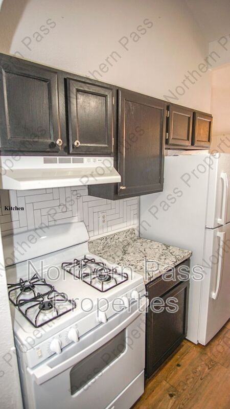 2100 Robert Wynn St - Photo 4 of 23