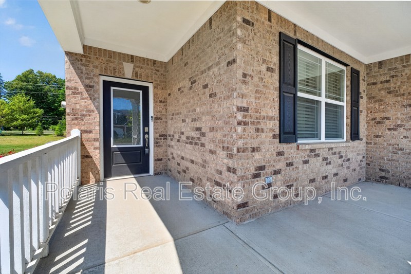 9073 Lieven St - Photo 3 of 35