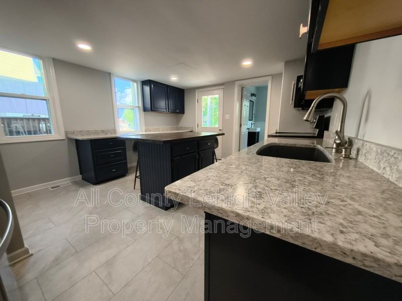 20 E Prospect St - Photo 2 of 17