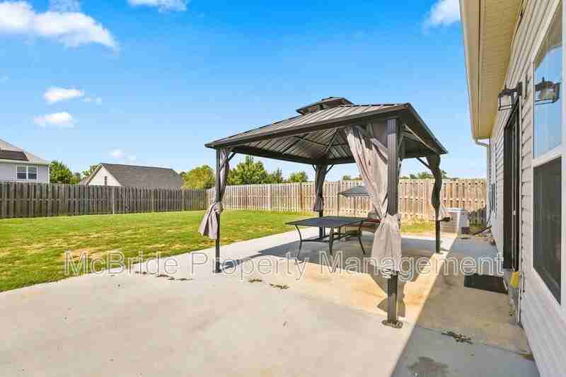 6013 Settlement Ct - Photo 5 of 16