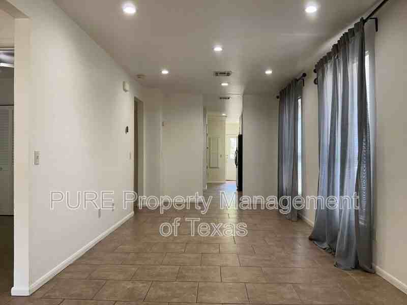 2517 E 4th St - Photo 2 of 35