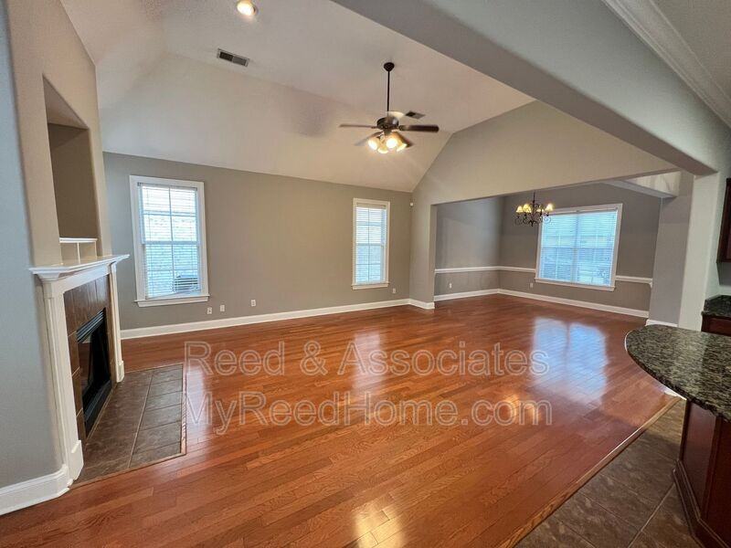 137 W Porter Run Dr - Photo 5 of 26
