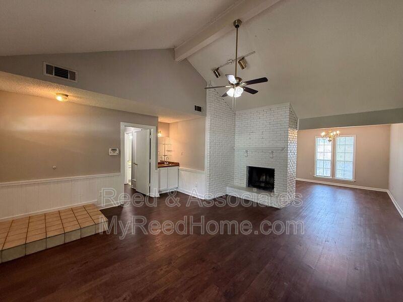 6556 Birch Hollow Dr - Photo 6 of 19