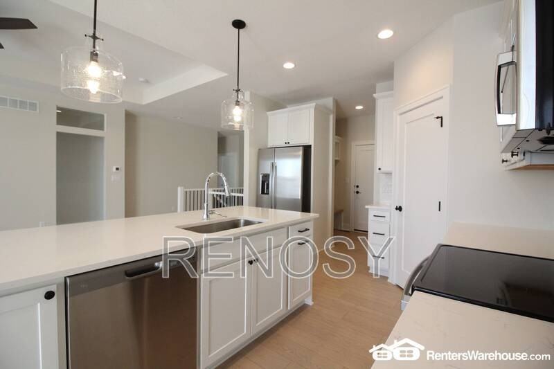 1237 Nw 32nd St - Photo 7 of 28