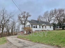 6925 Ne 12th Ave - Photo 1 of 1