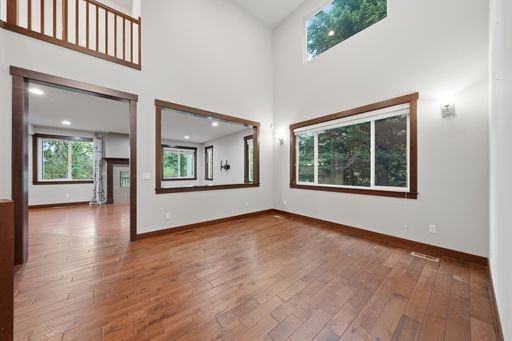 13310 89th Ave Ne - Photo 3 of 39
