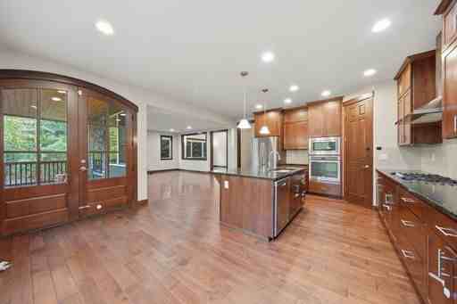 13310 89th Ave Ne - Photo 5 of 39
