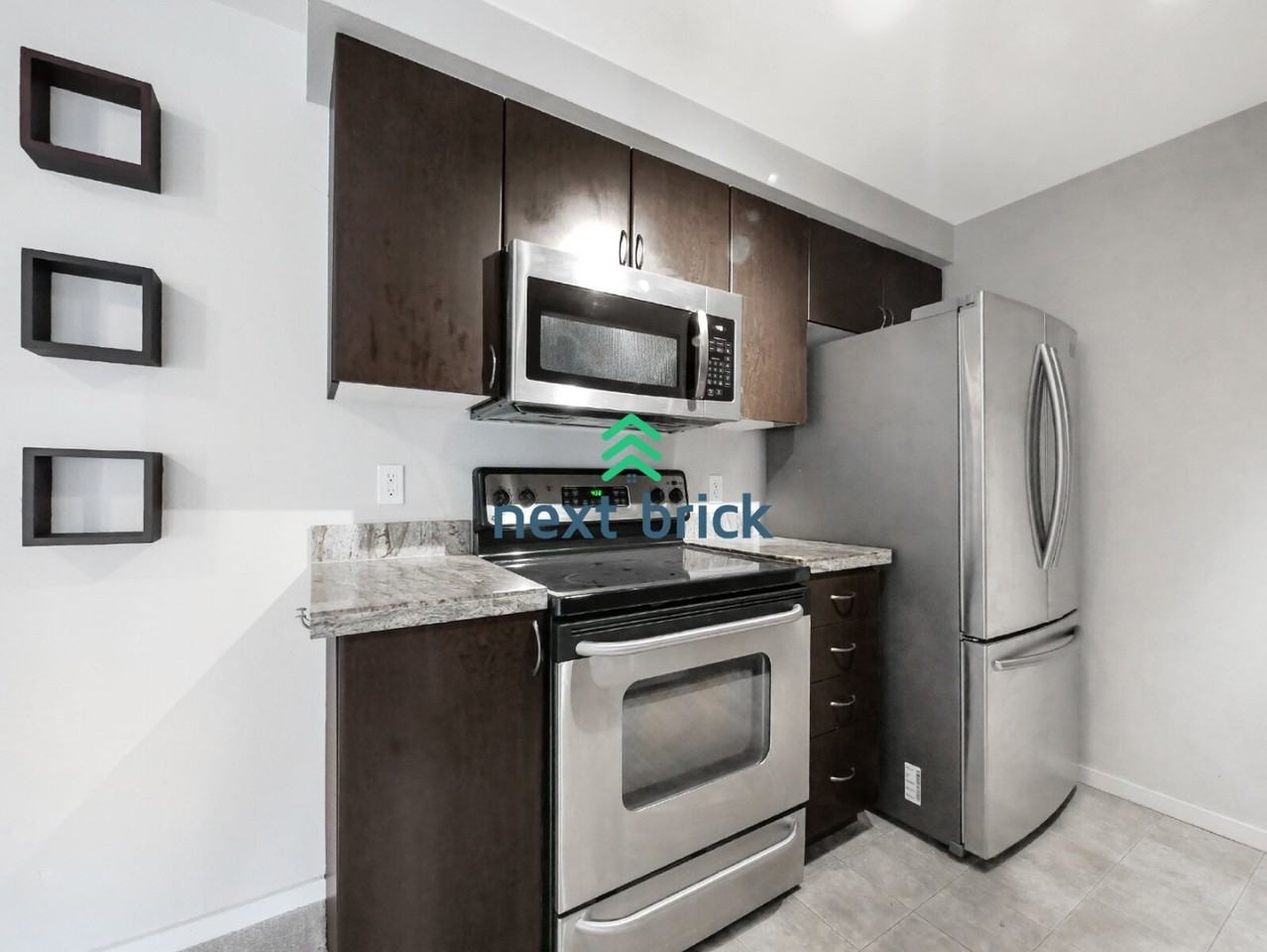 224 9th St #G301 - Photo 7 of 14