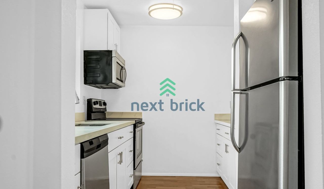 555 Prospect St #4 - Photo 4 of 14