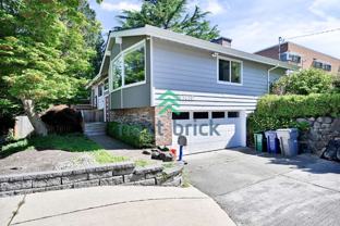 11810 Ne 75th St - Photo 1 of 1