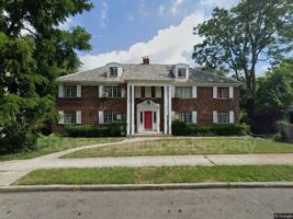featured image of 220 Loraine Ave #6