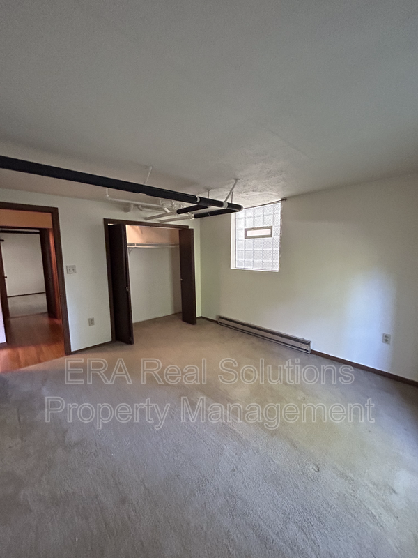 220 Loraine Ave #6 - Photo 2 of 7