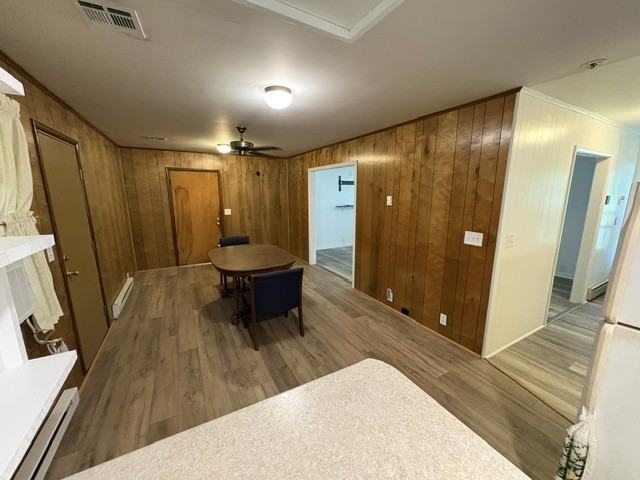 928 N Griffin Ave - Photo 5 of 18