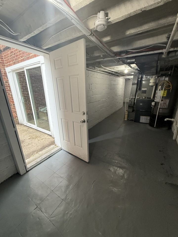 201 Willow Spring Rd #NA - Photo 7 of 19