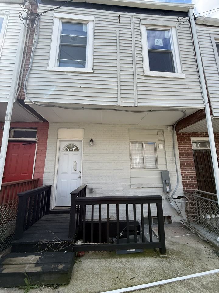 2720 E Biddle St #NA - Photo 6 of 19