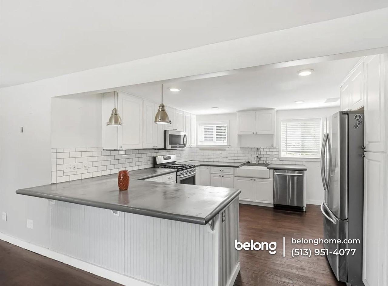 5792 Gaines Rd - Photo 6 of 9