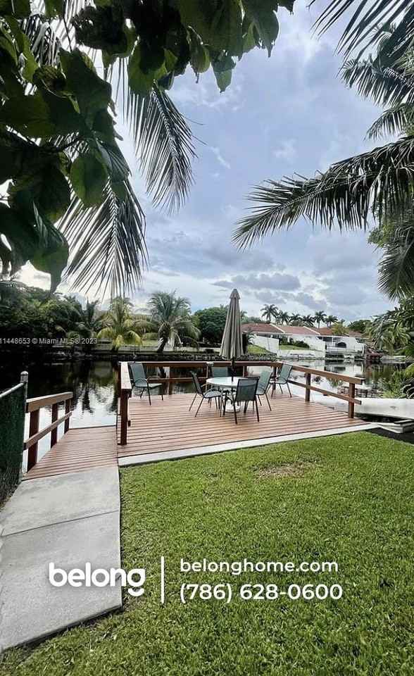 17650 Nw 77th Ct - Photo 3 of 3