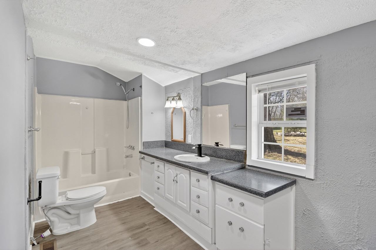 3140 Maysville Rd Ne #NA - Photo 6 of 10