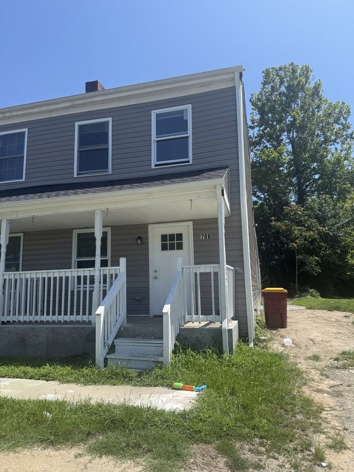 766 Kirkham St #NA - Photo 2 of 16