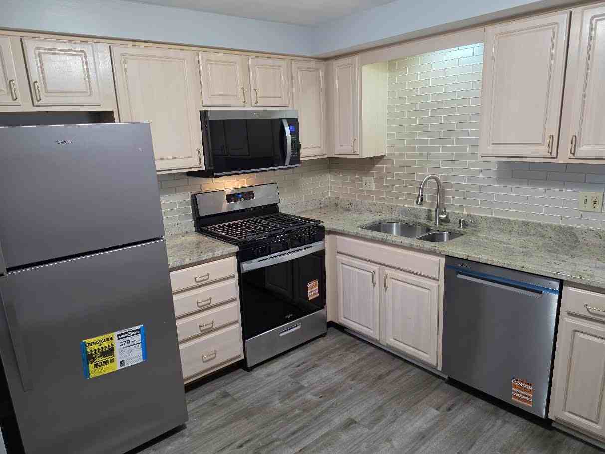 88 Beacon St #1 - Photo 2 of 25